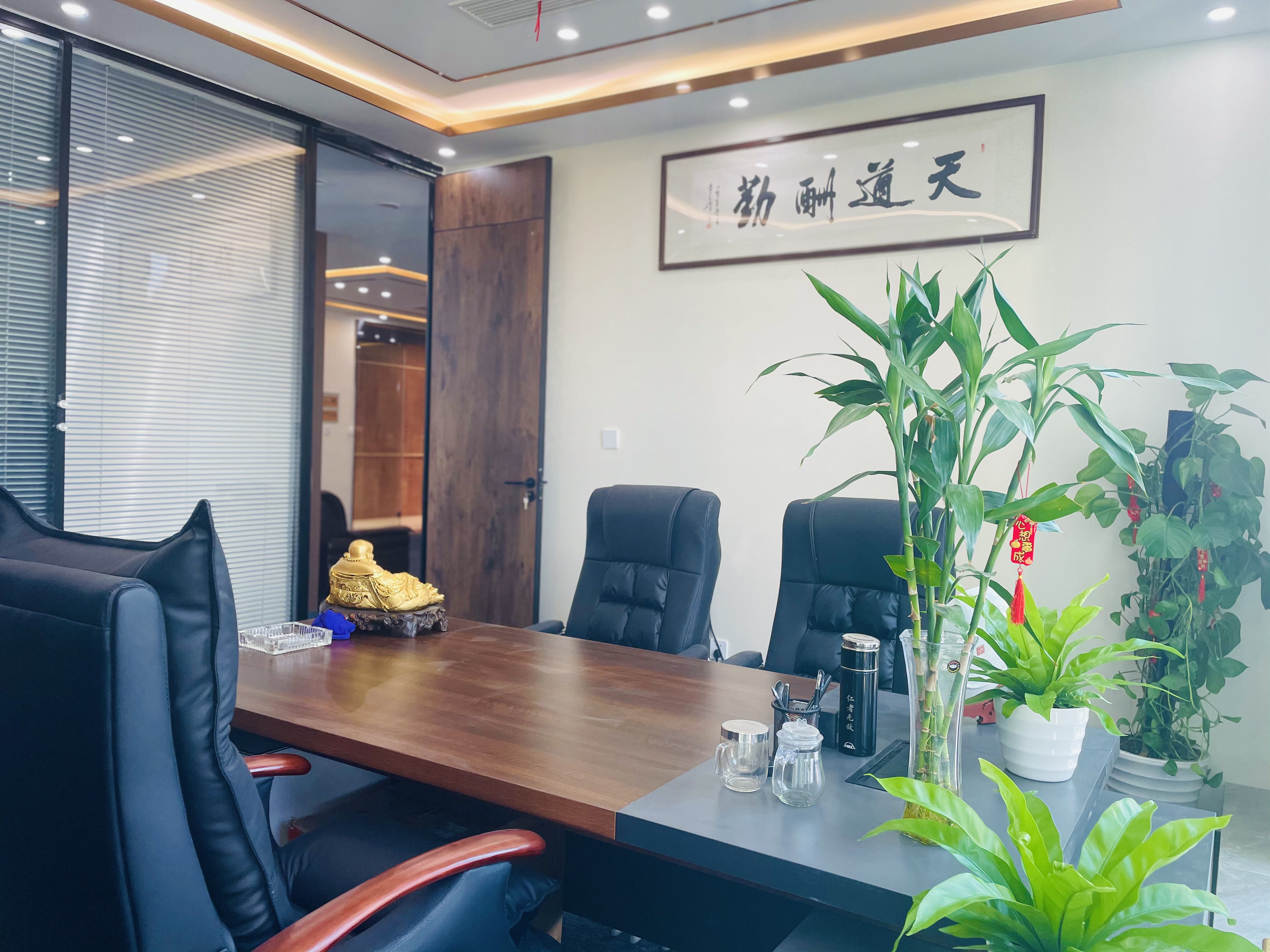 &#31859;&#20848;&#23448;&#26041;&#32593;&#39029;&#29256;&#45;&#31859;&#20848;&#77;&#105;&#76;&#97;&#110;&#40;&#20013;&#22269;&#41;